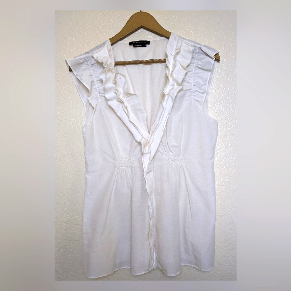BCBGMaxAzria Ruffled  Blouse, size M